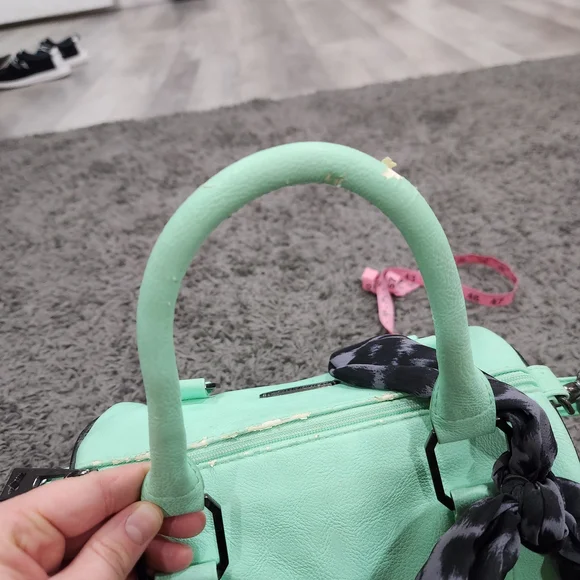 FOX RACINGMint Green Handbag - Picture 9 of 15